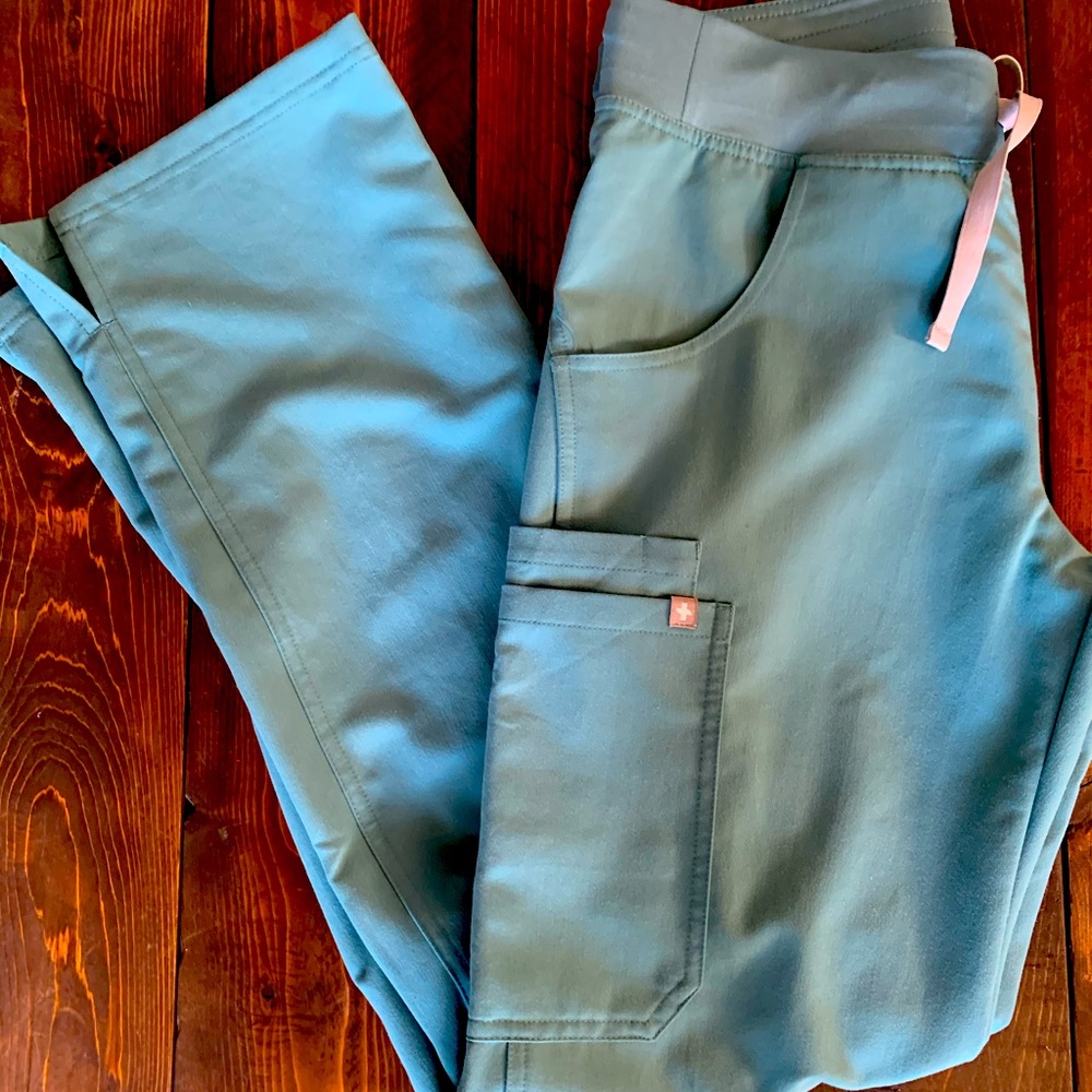 Figs Hydrogreen Kade in XS